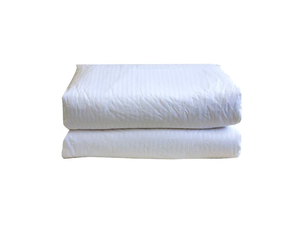 White folded quilt from the Jinyang Anqili catalogue